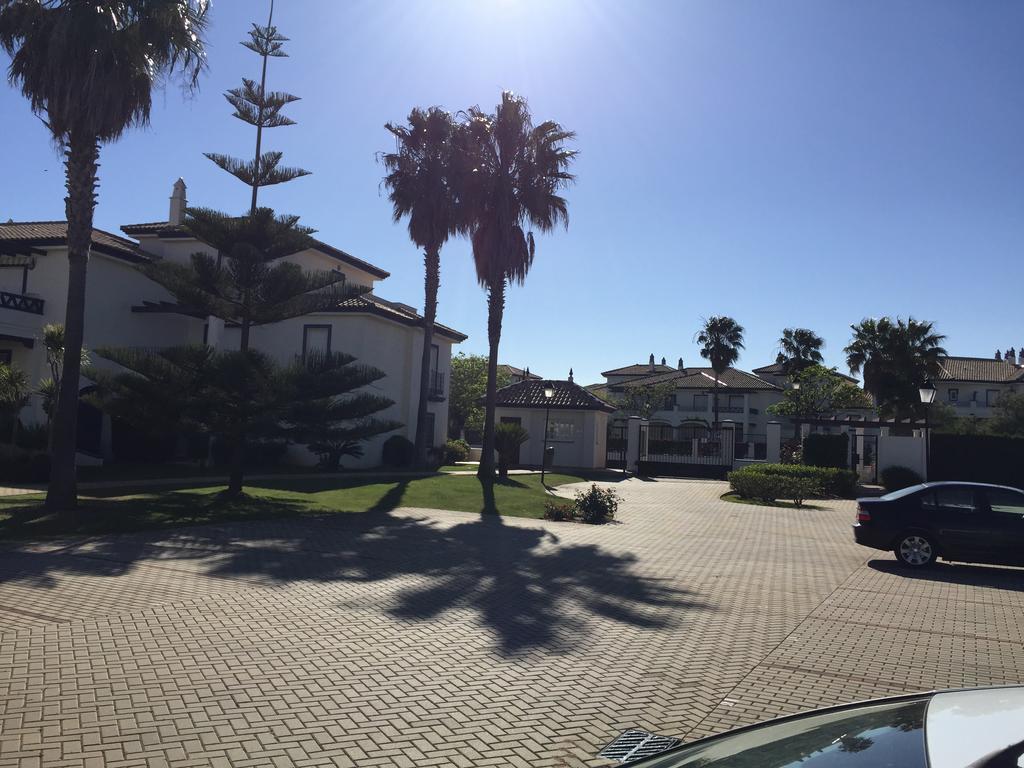 Isla Canela Appartment Стая снимка